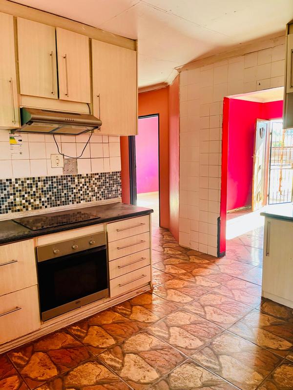 To Let 2 Bedroom Property for Rent in Mmabatho Unit 13 North West